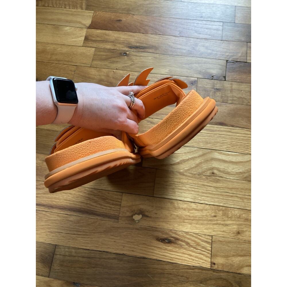 FARM Rio Sandals Womens 10 Orange Slides Monstera Anatomic Leaf Adjust Strap - Picture 6 of 9